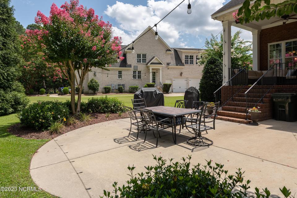  532 Westminster Cir, Greenville, NC 27858 photo 18
