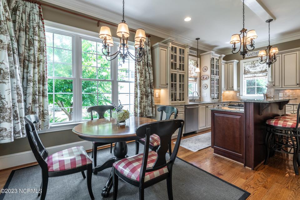  532 Westminster Cir, Greenville, NC 27858 photo 41