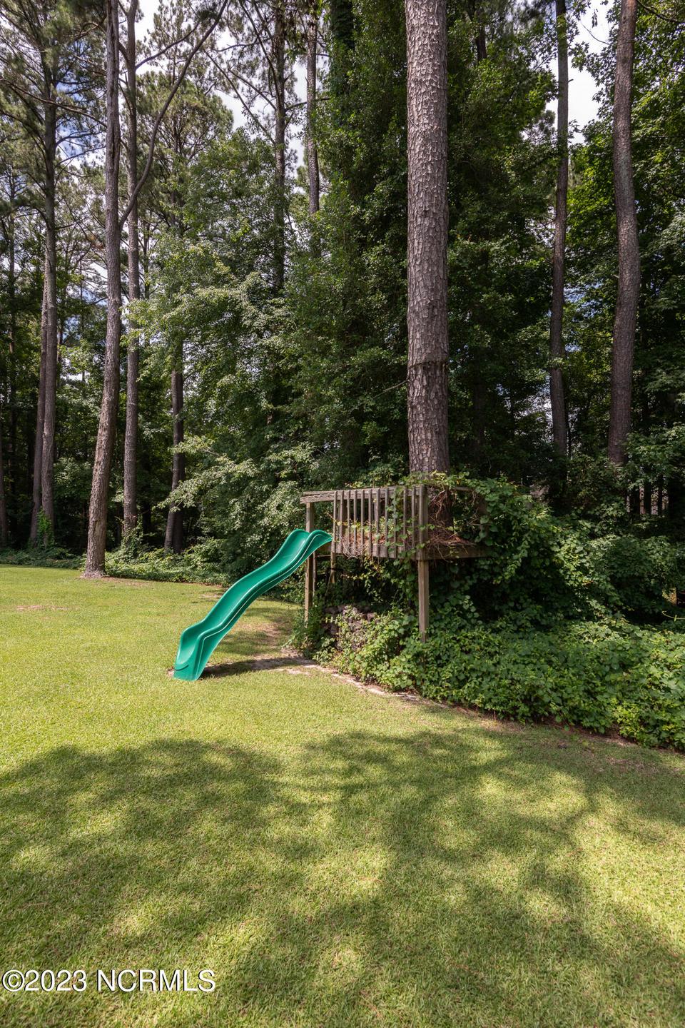  532 Westminster Cir, Greenville, NC 27858 photo 14