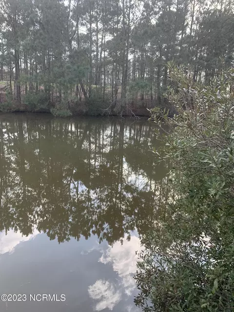 22 Blue Heron Blvd, Hertford, NC 27944