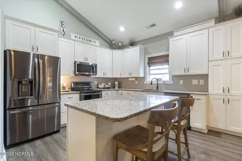 949 Dan Owen Dr, Hampstead, NC 28443 photo 16