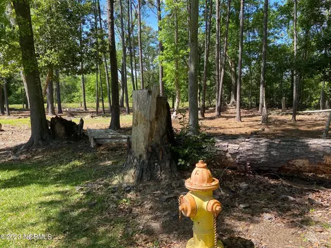 100 Knox St, Bolivia, NC 28422