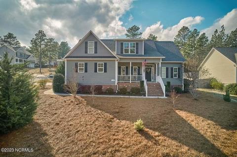 360 Adams Cir, Pinehurst, NC 28374
