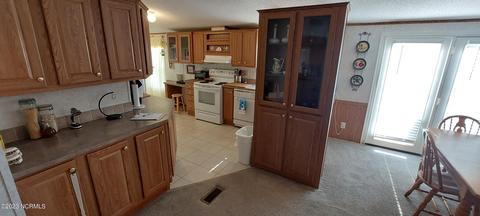35 Academy St, Roper, NC 27970 photo 12