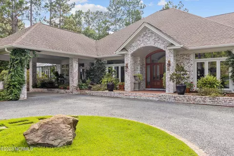 19 Cumberland Dr, Pinehurst, NC 28374