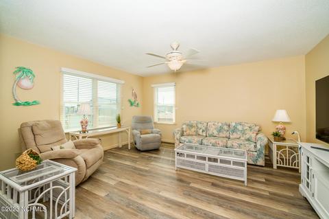 210 Smith St, Atlantic Beach, NC 28512 photo 11