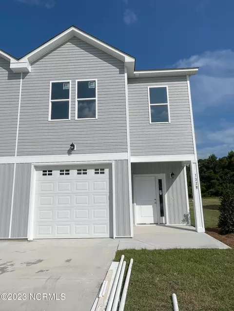 132 Pasture Ln #15B, Peletier, NC 28584