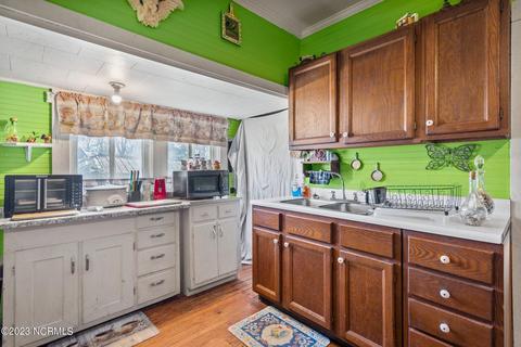 502 E 3rd Ave, Chadbourn, NC 28431 photo 14