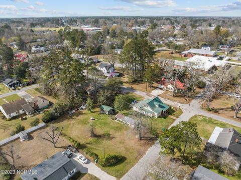 502 E 3rd Ave, Chadbourn, NC 28431 photo 41