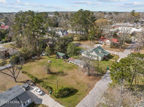 502 E 3rd Ave, Chadbourn, NC 28431 photo 38