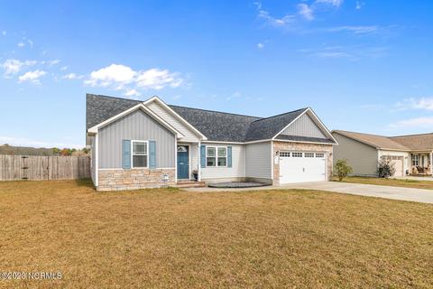 210 Brice Ct, Hubert, NC 28539 photo 2