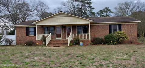 177 Bass Lake Rd, Clinton, NC 28328
