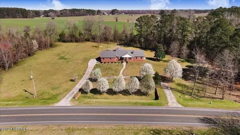 801 J P Harrison Blvd, Kinston, NC 28501