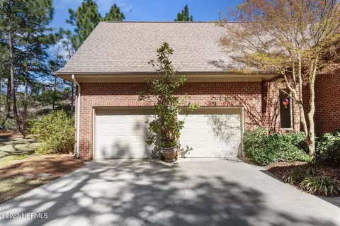 8 Maples Ln, Pinehurst, NC 28374 photo 3