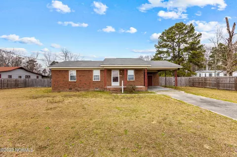 3268 Penny Hill Rd, Greenville, NC 27834