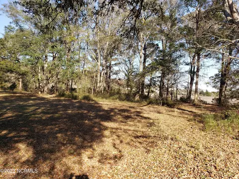 1690 Long Shore Dr SW, Shallotte, NC 28470