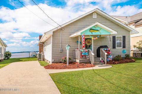 1781 Bayview Rd, Bath, NC 27808