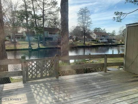 165 Quarterdeck, River Bend, NC 28562 photo 3