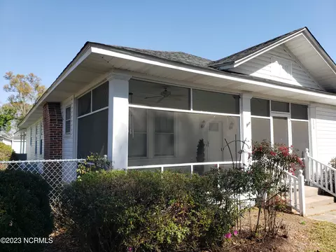 136 Maple St, Brunswick, NC 28424 photo 4