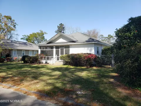 136 Maple St, Brunswick, NC 28424 photo 2
