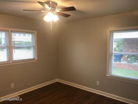 409 E 5th St, Washington, NC 27889 photo 13