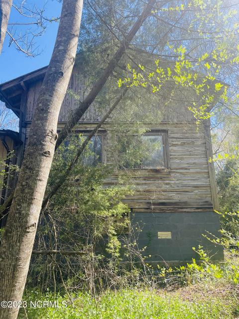 6185 Rough And Ready Rd, Chadbourn, NC 28431