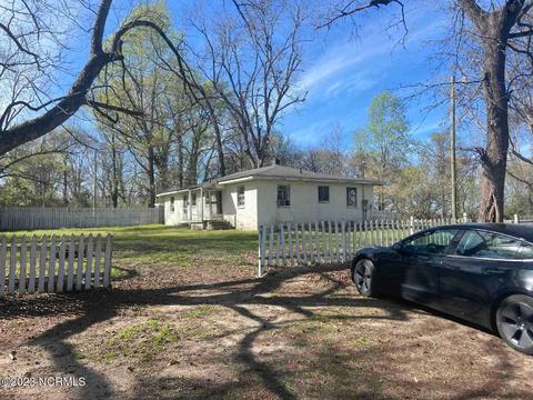 1003 Fairfax Ave, Greenville, NC 27834