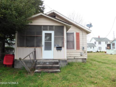 504 Laurel Ave, Elizabeth City, NC 27909