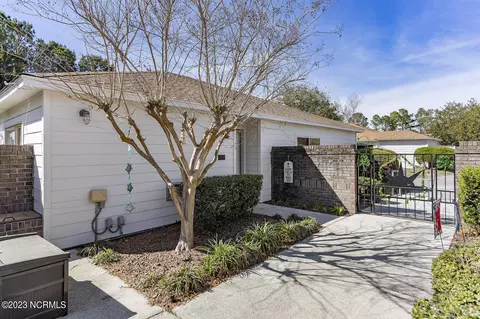 1033 Summerlin Falls Ct #J, Wilmington, NC 28412