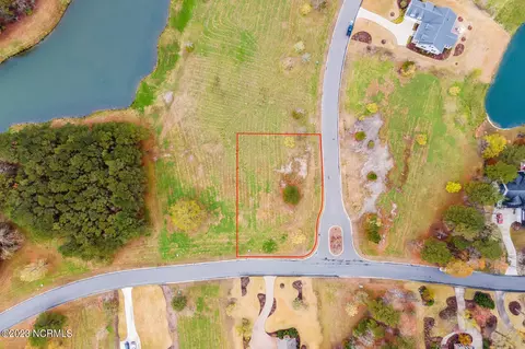 212 W Winding Way, Wallace, NC 28466