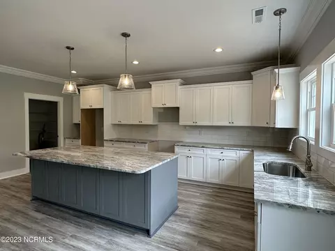 296 E Ivybridge Dr, Hubert, NC 28539 photo 6