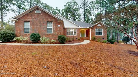 3 Oak Tree Ln, Pinehurst, NC 28374 photo 1
