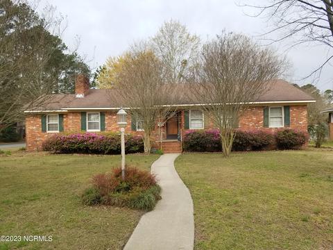 1900 West Rd, Kinston, NC 28501
