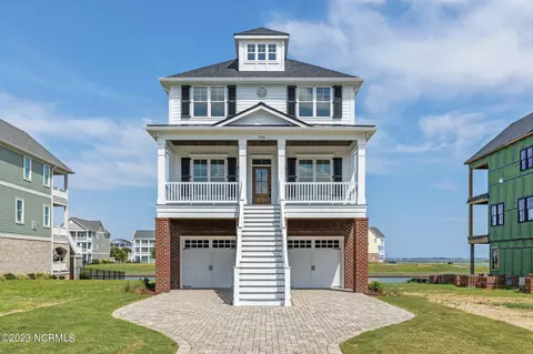 436 Ixon Pl, Newport, NC 28570