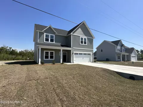 286 E Ivybridge Dr, Hubert, NC 28539 photo 1