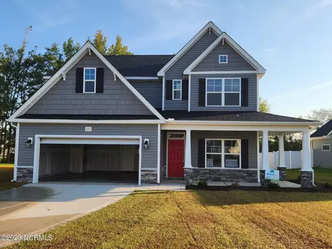 327 Gable End Ct, Winterville, NC 28590