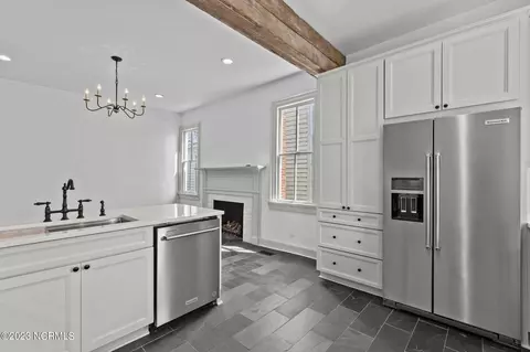 220 E Water St, Washington, NC 27889 photo 16