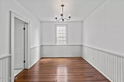 220 E Water St, Washington, NC 27889 photo 27