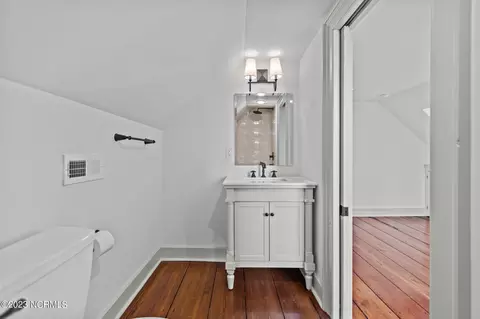 220 E Water St, Washington, NC 27889 photo 47