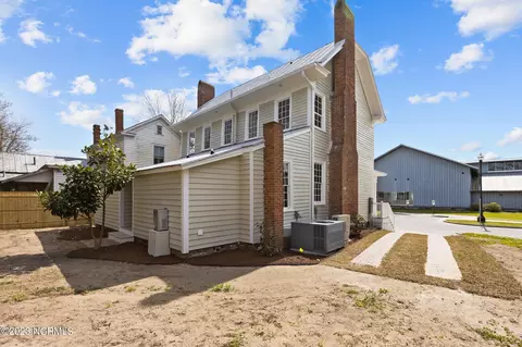 220 E Water St, Washington, NC 27889 photo 55