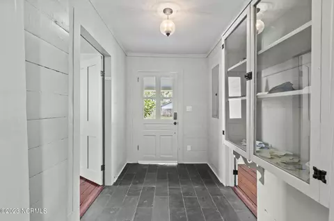 220 E Water St, Washington, NC 27889 photo 22