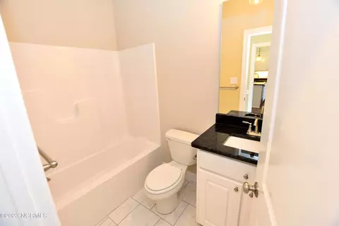 327 Braylock Dr, Rocky Mount, NC 27804 photo 9