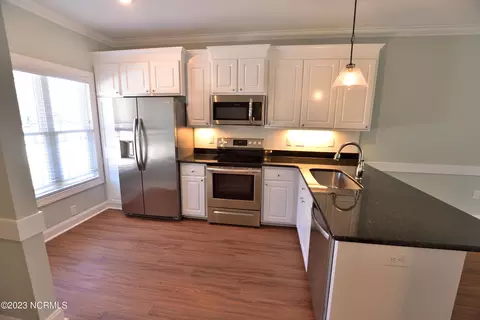 327 Braylock Dr, Rocky Mount, NC 27804 photo 4