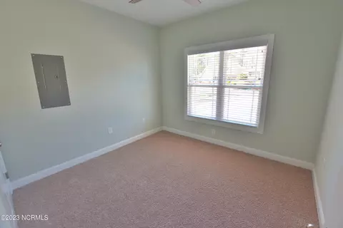 327 Braylock Dr, Rocky Mount, NC 27804 photo 8