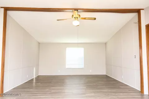 408 Nelson St, Mount Olive, NC 28365 photo 10