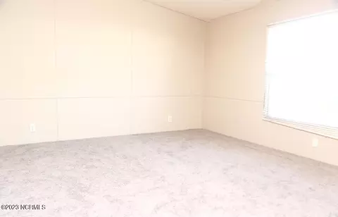 408 Nelson St, Mount Olive, NC 28365 photo 25