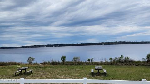 133 White Oak Bluff Rd, Stella, NC 28582 photo 13