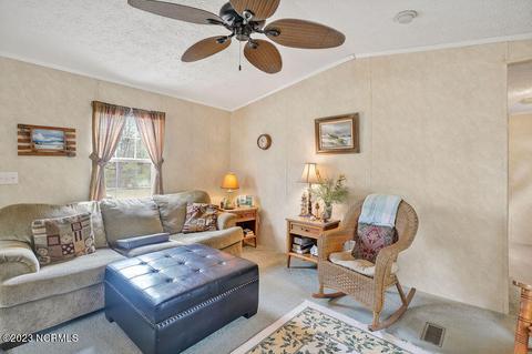 1017 Easterly Dr SW, Supply, NC 28462 photo 15