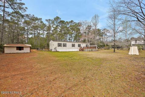 1017 Easterly Dr SW, Supply, NC 28462 photo 2