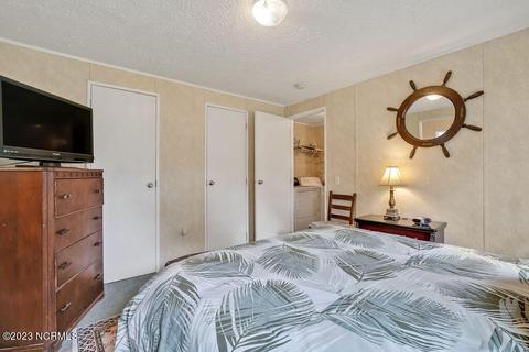 1017 Easterly Dr SW, Supply, NC 28462 photo 20